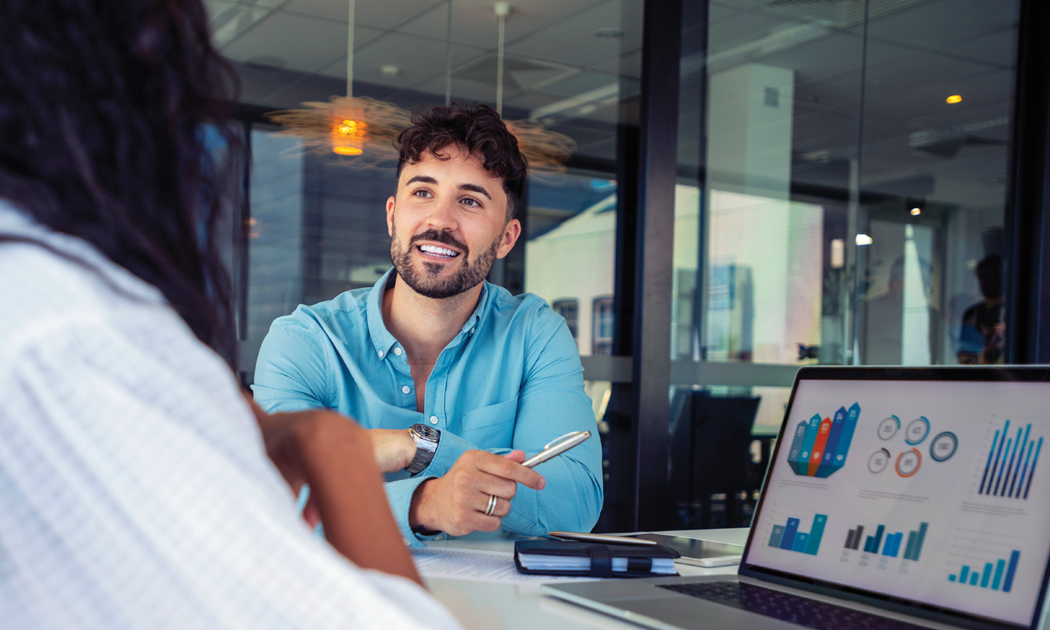 relationship manager assisting a client